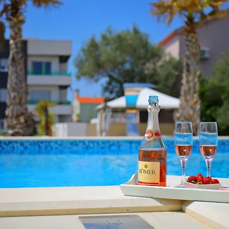 Boutique Blitz Apartman Bibinje