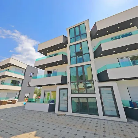Boutique Blitz * Bibinje